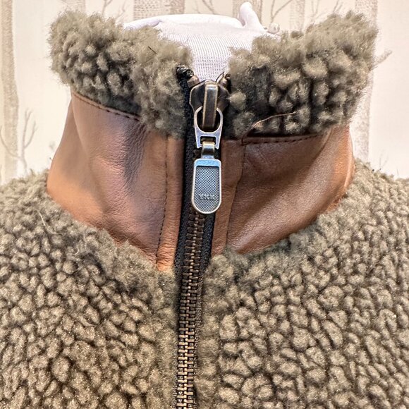 Orvis Loden Green Leather Trimmed Fleece Size Medium - Picture 4 of 6